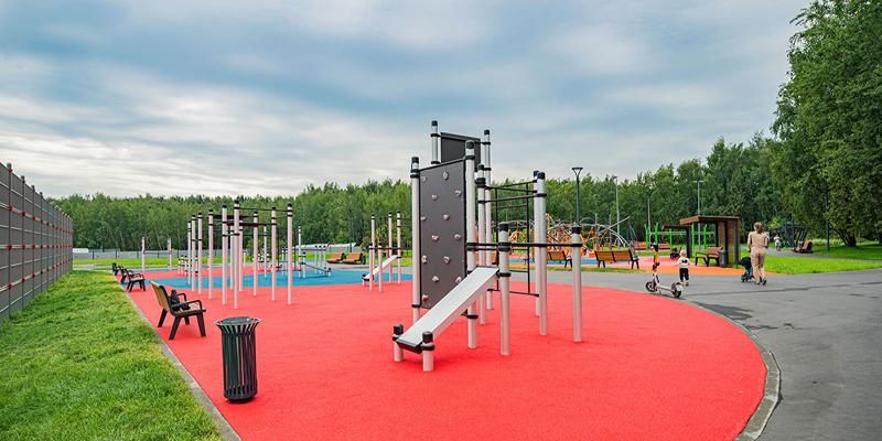 Город установит более 56 тысяч качелей, скамеек и других малых архитектурных форм