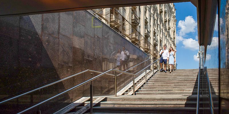 Более восьми тысяч квадратных метров гранитных лестниц отремонтировали в столице в 2023 году