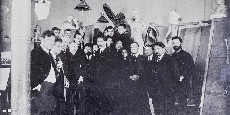 «Максим Горький и Сергей Есенин» — выставка о двух литераторах открывается в Парке Горького