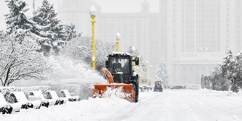 Городские службы работают в усиленном режиме из-за снегопада