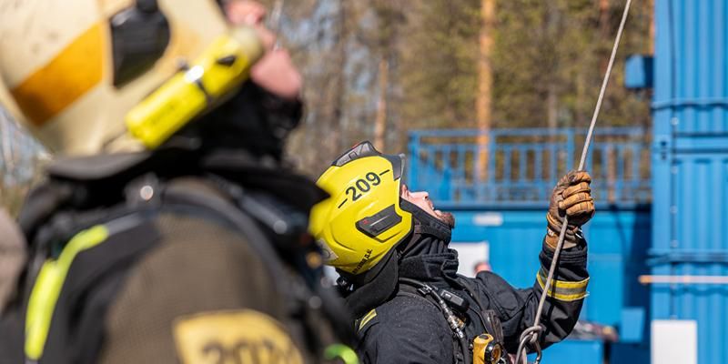 Пожарно-спасательный отряд № 209 имени А.А. Жебелева столичного ПСЦ отмечает 15-летие