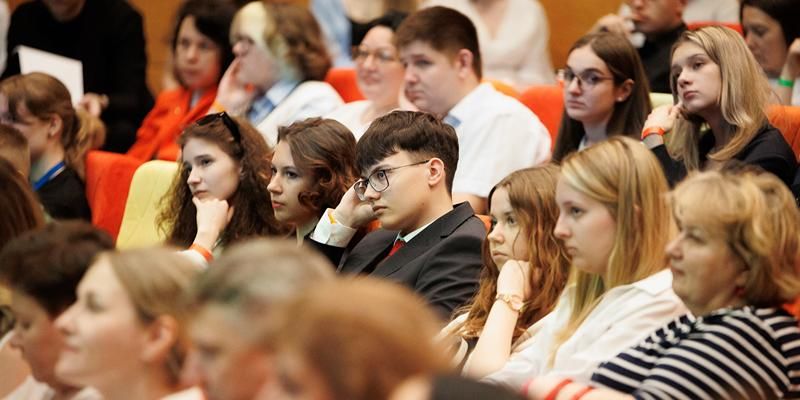 В столице продлен прием заявок на конкурс по истории предпринимательства