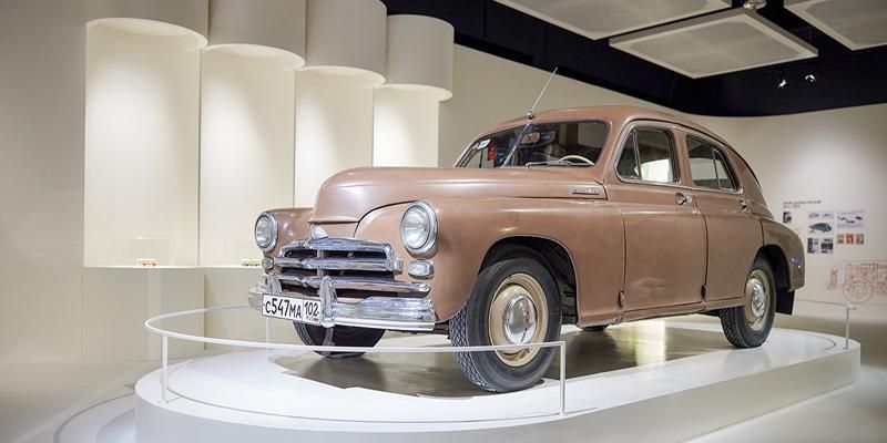 100-летние автобусы и новейшие электрокары покажут на новой выставке в Музее транспорта Москвы
