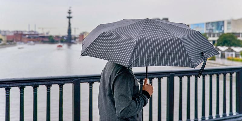 До конца суток в столице сохранятся ливневые дожди и гроза