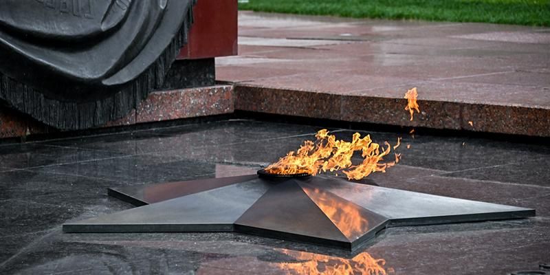 Профилактику Вечного огня проведут в Александровском саду в преддверии Дня памяти и скорби
