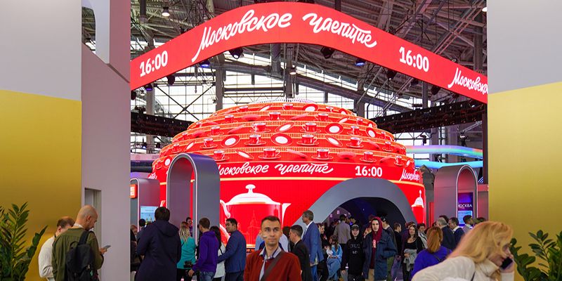 Гости выставки «Россия» могут познакомиться с традициями московского чаепития