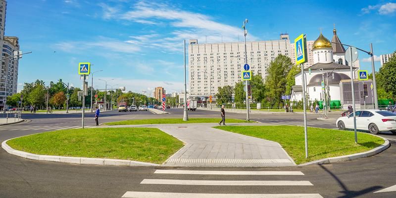 На Чонгарском бульваре отремонтировали асфальт