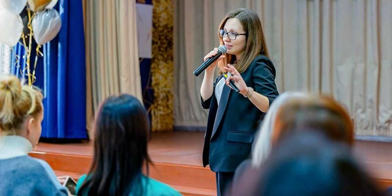 Более 15 тысяч родителей выпускников узнали, как помочь детям в период экзаменов