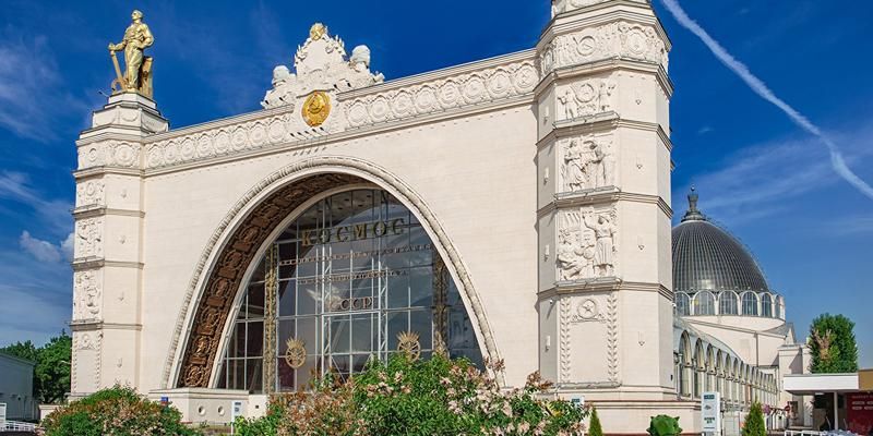 Для лауреатов ВДНХ прошлых лет проведут экскурсии по центру «Космонавтика и авиация»