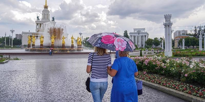 В пятницу в столице ожидается гроза и сильный дождь