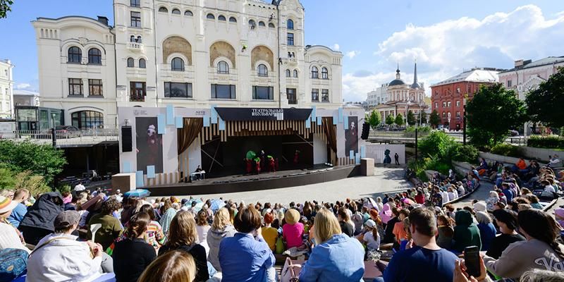 Итоги «Театрального бульвара». Как фестиваль сделал Москву сценой под открытым небом
