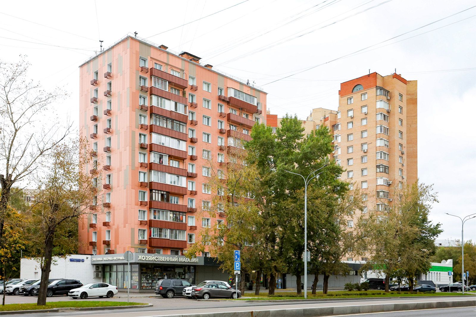 Почти 470 жилых домов в Москве обновили по программе капремонта в этом году
