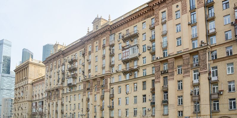 Старинный, многоподъездный, высокий: какие дома отремонтируют в ЗАО в этом году