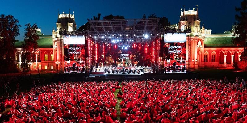 Опера под открытым небом: как прошла программа «Усадебные шедевры» в музее-заповеднике «Царицыно»