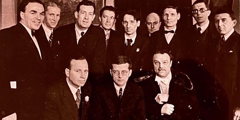 Встречи со знаменитостями: Главархив &mdash; о чем, вспоминают москвичи в книге &laquo;В памяти моей Москва&raquo;