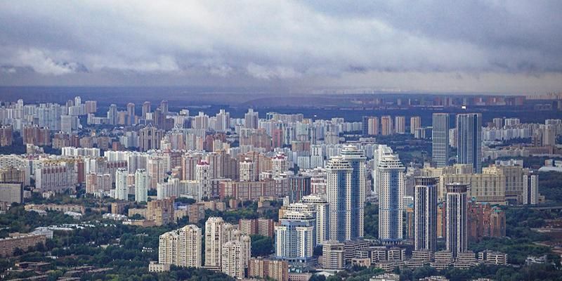 До конца дня в Москве ожидаются ливни с грозой