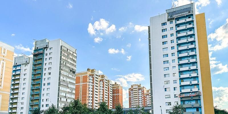 На Рублевском шоссе капитально отремонтируют 10 домов по технологии «мокрый фасад»