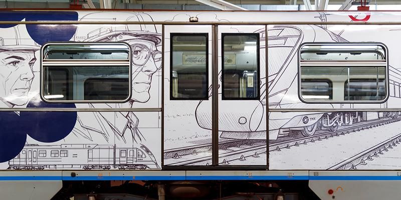 В метро начал курсировать тематический поезд, посвященный эволюции российской промышленности