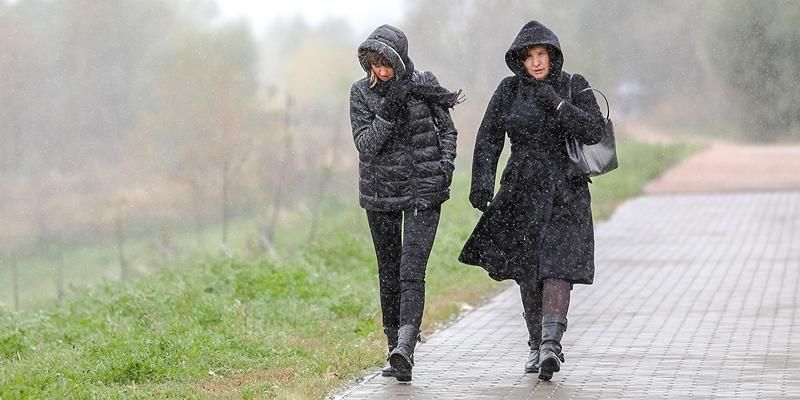 Сильный дождь, местами со снегом: в столице ожидается ухудшение погоды