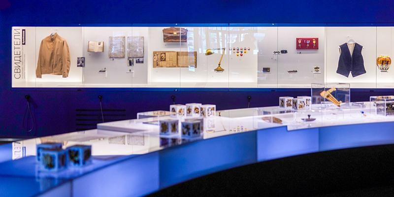 Куртка Набокова и одеяльце цесаревича: «Мосбилет» рассказывает о редких экспонатах Дома русского зарубежья