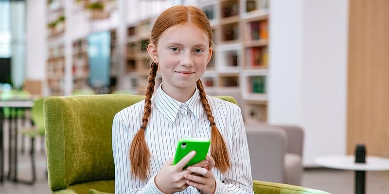 Ко Дню учителя в «МЭШ» появились виртуальные подарки для педагогов