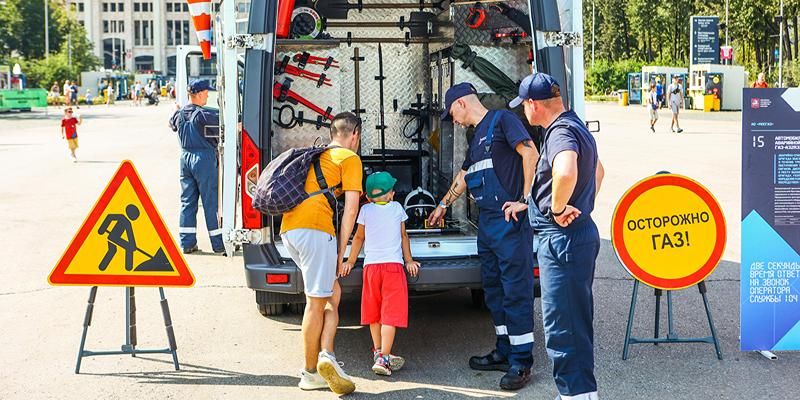 Спецтехника и ручная молния: что успеть посмотреть на площадке городского хозяйства на форуме-фестивале «Москва 2030»