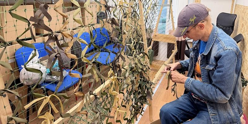 Более 15 тонн грузов отправили волонтеры района Строгино бойцам СВО