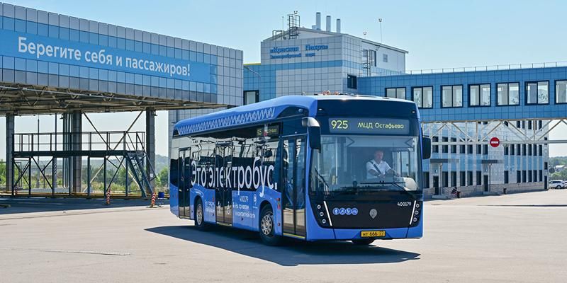 За год электробусный парк «Красная Пахра» начал обслуживать еще 10 экологичных маршрутов