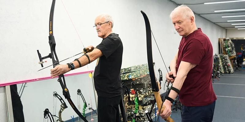 Стрельба из лука и командные виды спорта стали фаворитами мужчин — участников «Московского долголетия»