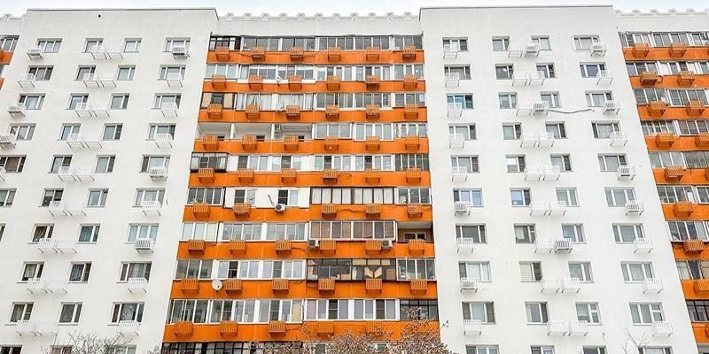 75 тысяч корзин для кондиционеров установили на фасадах столичных многоэтажек в 2025 году