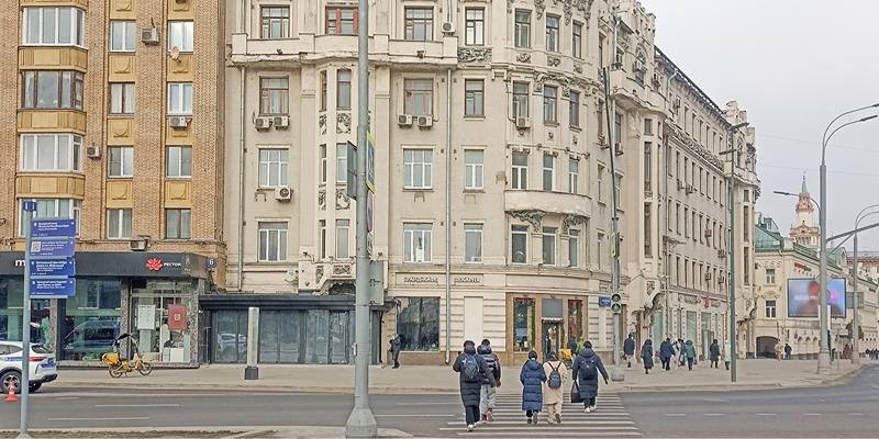 Город выставил на торги два помещения в исторических зданиях в ЦАО