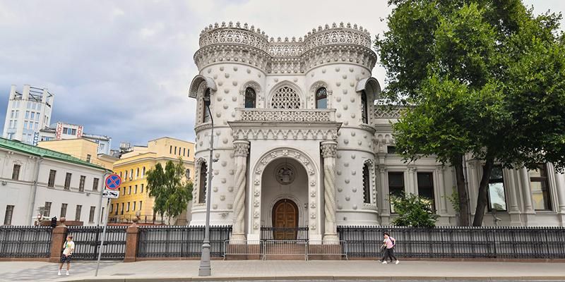 Гости фестиваля «Усадьбы Москвы» смогут разгадать тайны старого Арбата в новом квесте