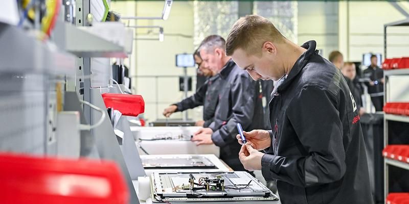 В столице реализуют свыше 330 масштабных инвестиционных проектов
