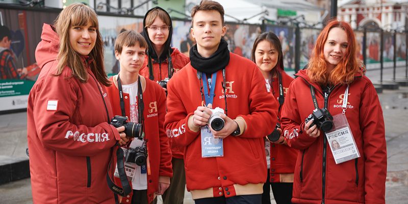 Создать контент и вдохновить: медиаволонтеры Москвы выпустят первый журнал о добровольчестве