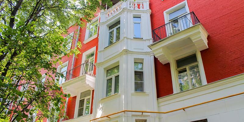 В столице обновили более 230 домов, возведенных в стиле советского неоклассицизма