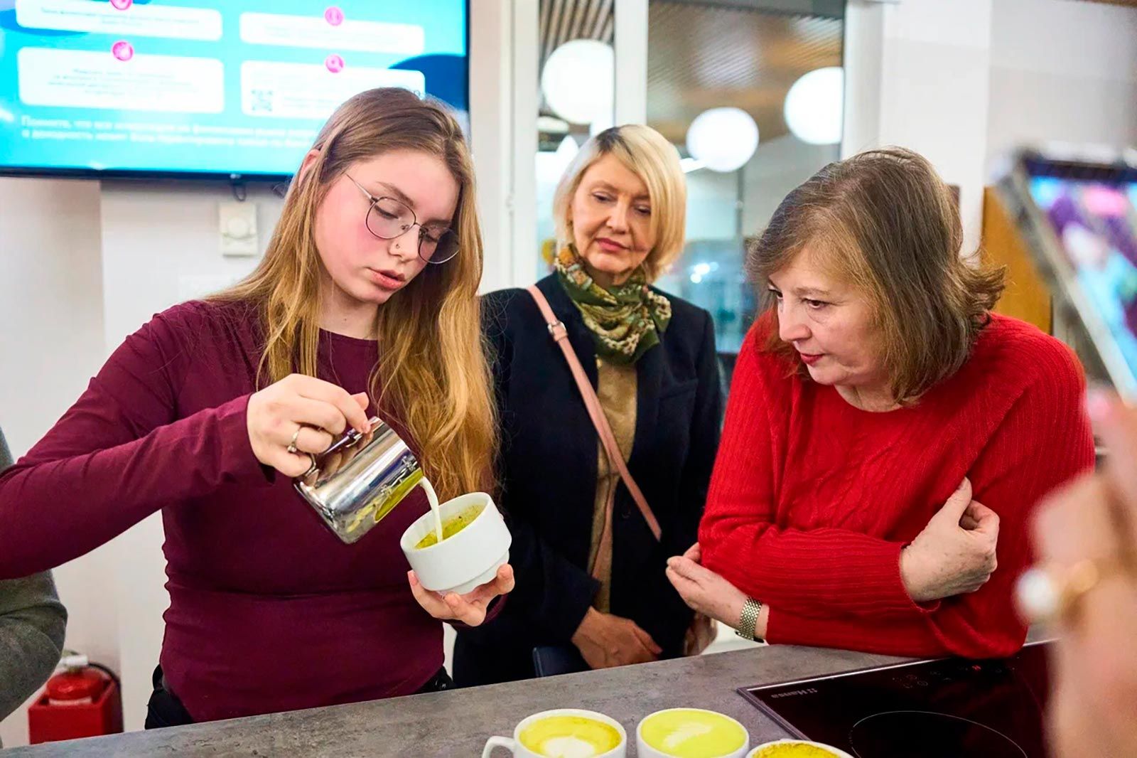 Полезные привычки против сезонной хандры: в «Московском долголетии» начинается осенний марафон