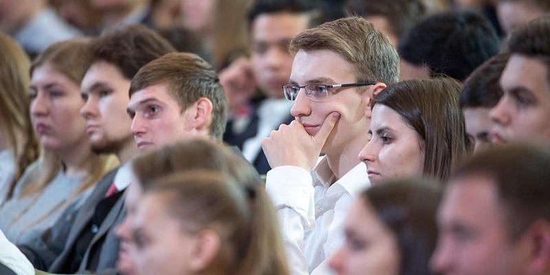 Предпринимателям расскажут о развитии личного бренда и использовании нейросетей на тематическом форуме