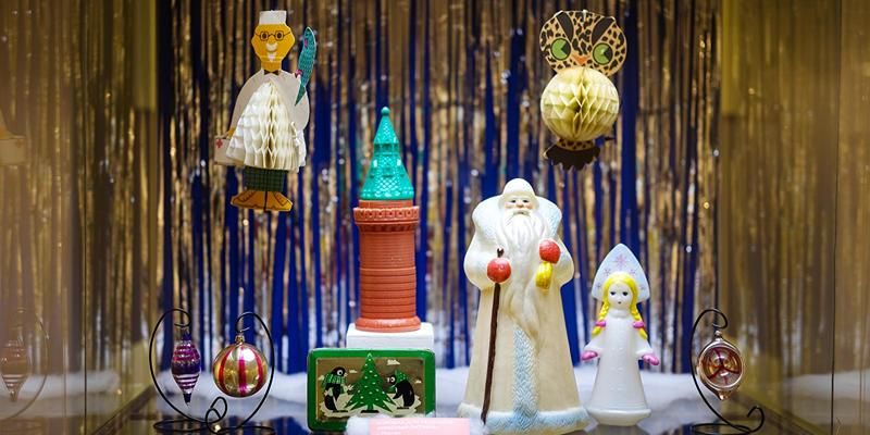 Эволюция новогодней игрушки. Идем на выставку в Дарвиновский музей