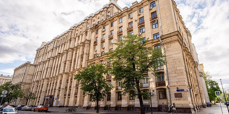 Два здания РГГУ в центре Москвы получат архитектурно-художественную подсветку