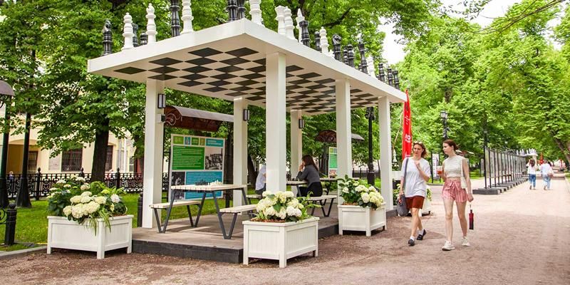 В столице при поддержке бизнеса украсили бульвары в рамках фестиваля «Сады и цветы»