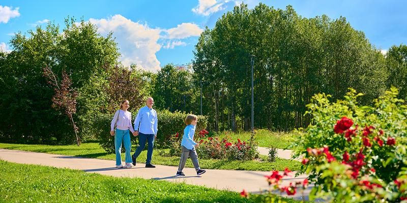 Экскурсии по усадьбам и конное шоу: программа столичных парков на выходные