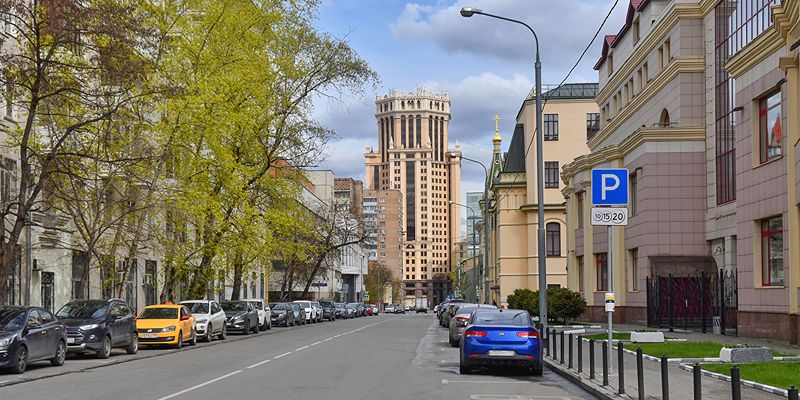 Городская парковка в первые майские праздники будет бесплатной