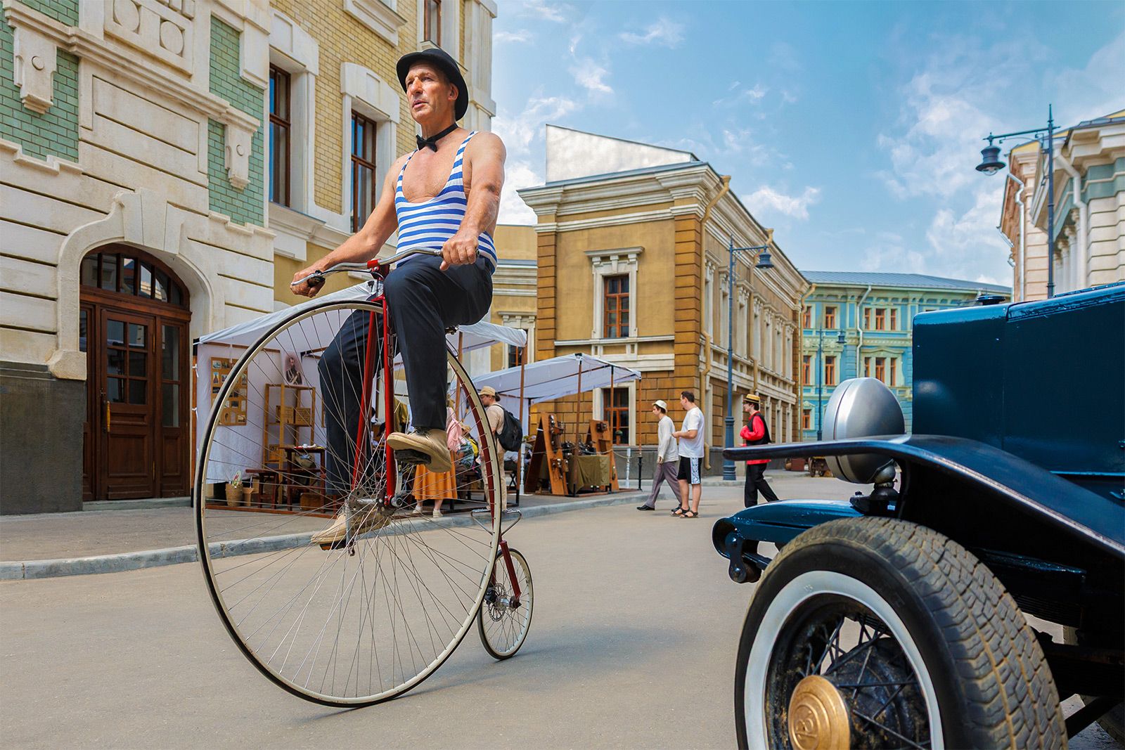 В кинопарке «Москино» можно прокатиться на настоящей русской тройке