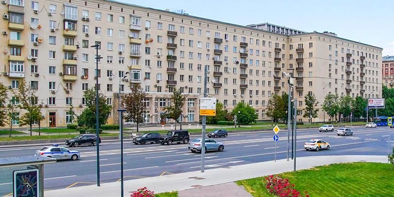 Предприниматели могут приобрести два нежилых помещения на Кутузовском проспекте