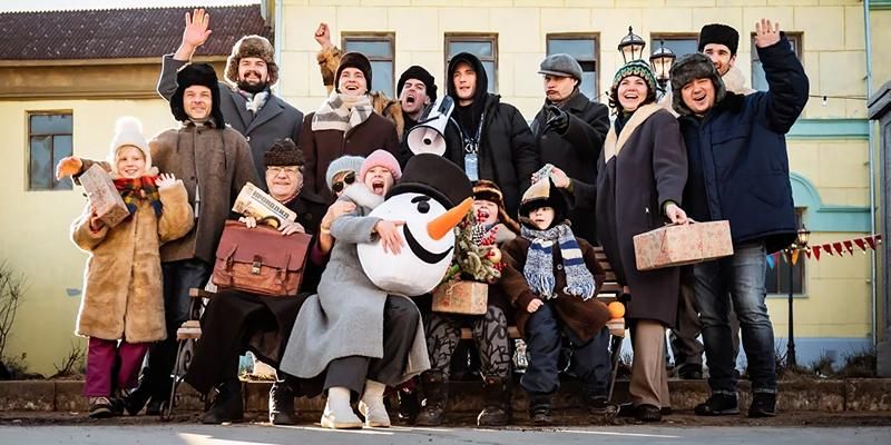 Игры, съемки, спектакли: чем привлекает гостей кинопарк «Москино»
