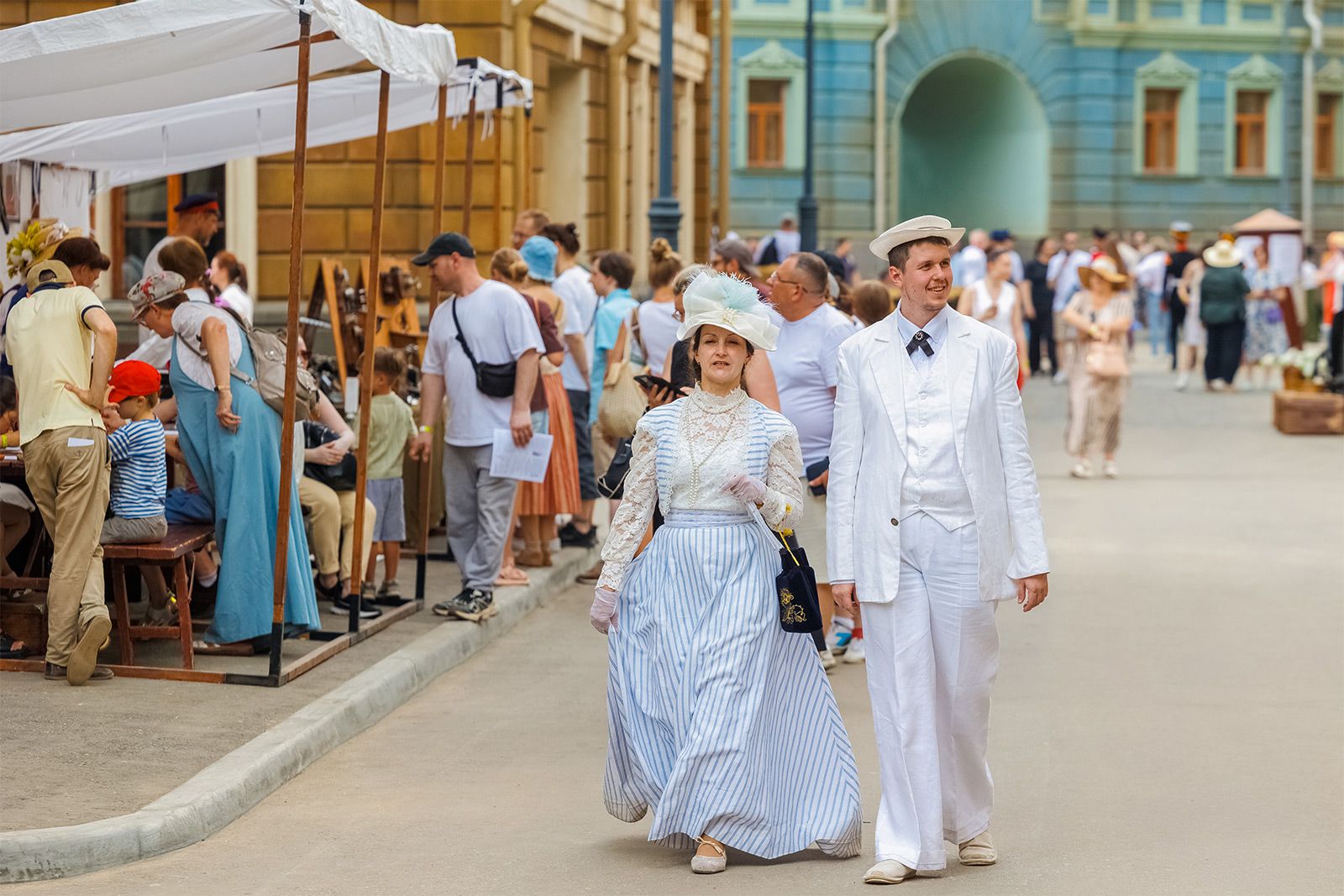 В кинопарке «Москино» можно прокатиться на настоящей русской тройке