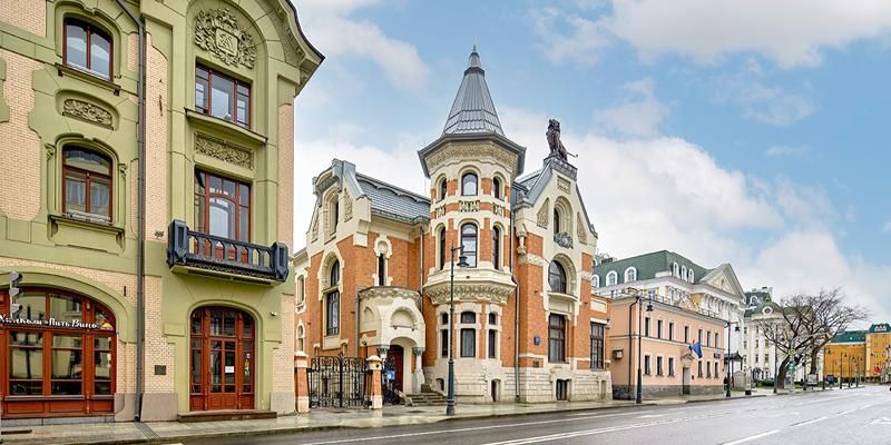 Цифровые двойники знаменитых личностей в приложении «Узнай Москву» расскажут об истории знаковых сооружений