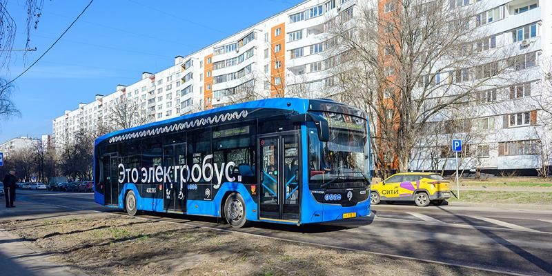 Электробусы нового поколения вышли на маршрут № 702 в четырех районах столицы