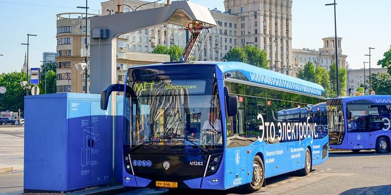 Более 50 ультрабыстрых зарядных станций для электробусов подключили в Москве с начала года