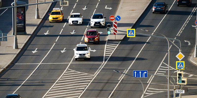 В Москве реализовали более тысячи идей для улучшения движения на дорогах